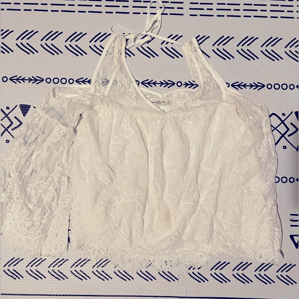 Abercrombie and Fitch Drop Shoulder Flowy Lace too SMALL